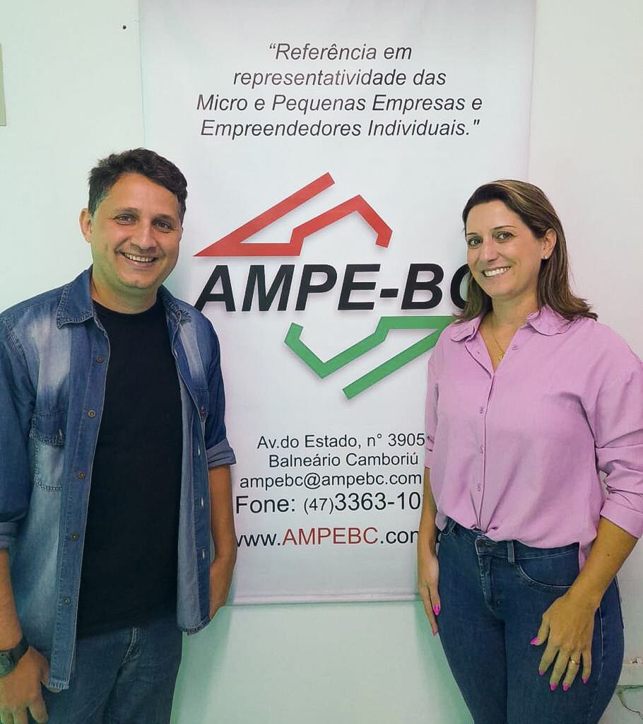 VEREADOR JOHN LENON VISITA ASSOCIAÇÃO DE MICRO E PEQUENAS EMPRESAS – AMPE
