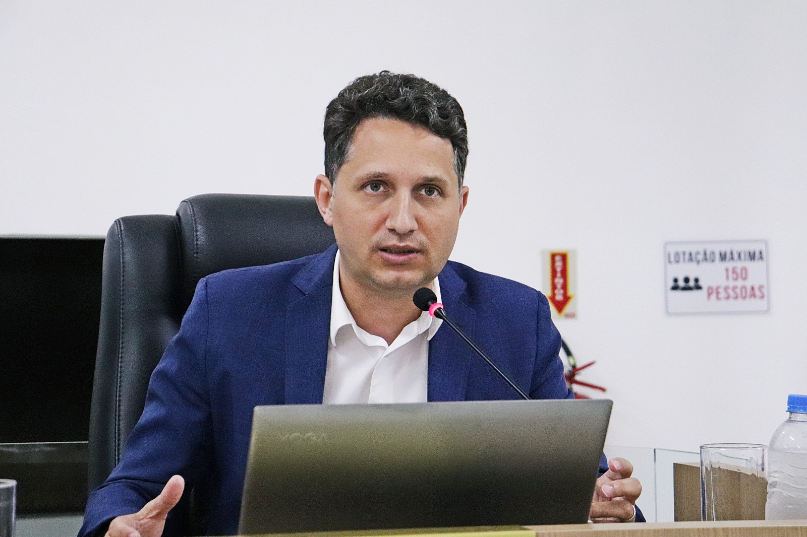 Vereador John Lenon solicita a ampliação do horário de atendimento das Creches em Camboriú
