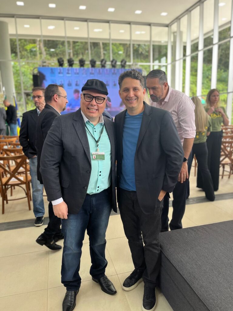 Vereadores de Camboriú participam de inauguração do Centro Regional de Inovação para impulsionar o empreendedorismo na região
