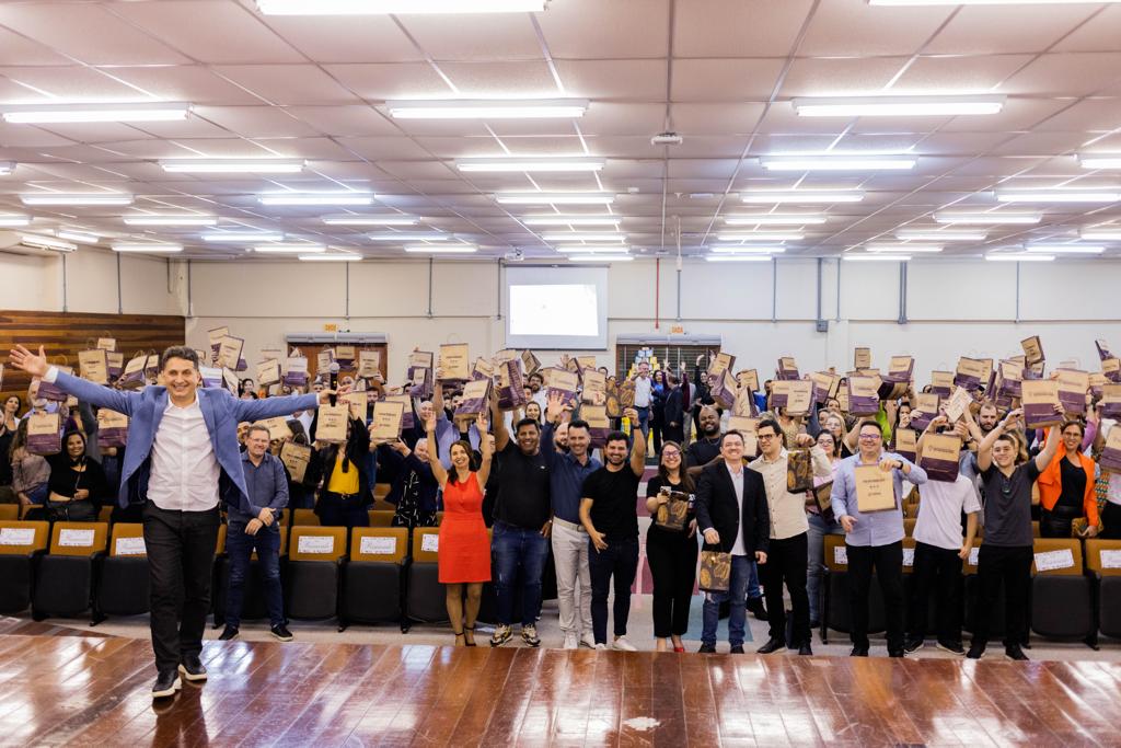 Camboriú foi sede do maior encontro de empreendedores de 2023 com mais de 300 participantes