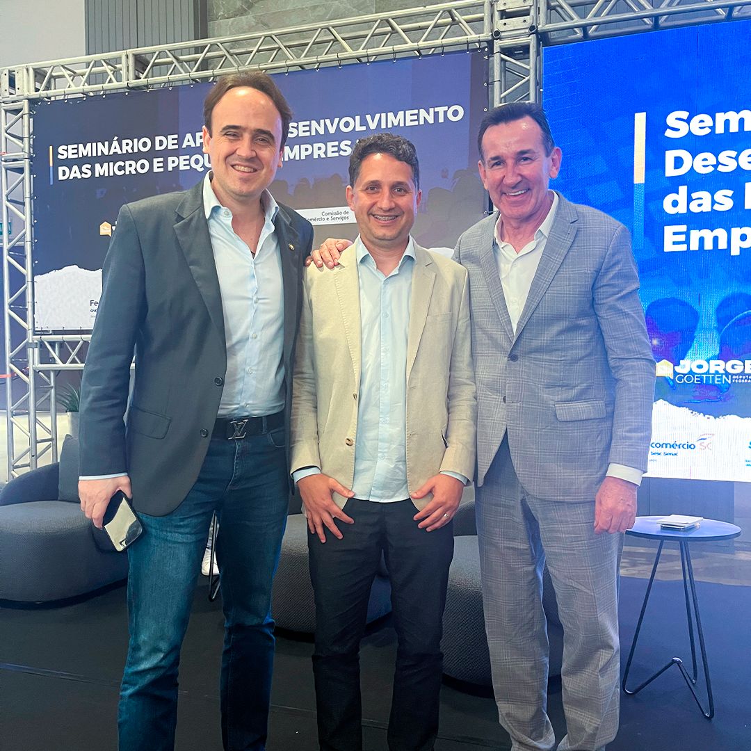 Vereador John Lenon representa Camboriú em Seminário Nacional de Apoio e Desenvolvimento das Micro e Pequenas Empresas