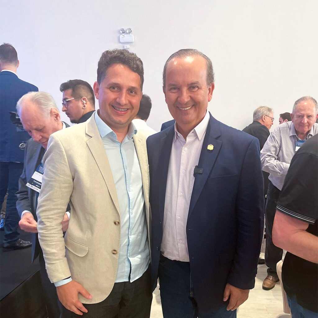 Vereador John Lenon representa Camboriú em Seminário Nacional de Apoio e Desenvolvimento das Micro e Pequenas Empresas