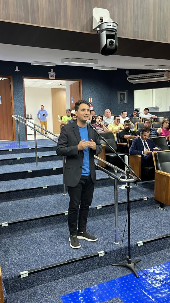 Vereador John Lenon Propõe Viaduto para Novo Acesso a Camboriú Durante Audiência sobre BR-101