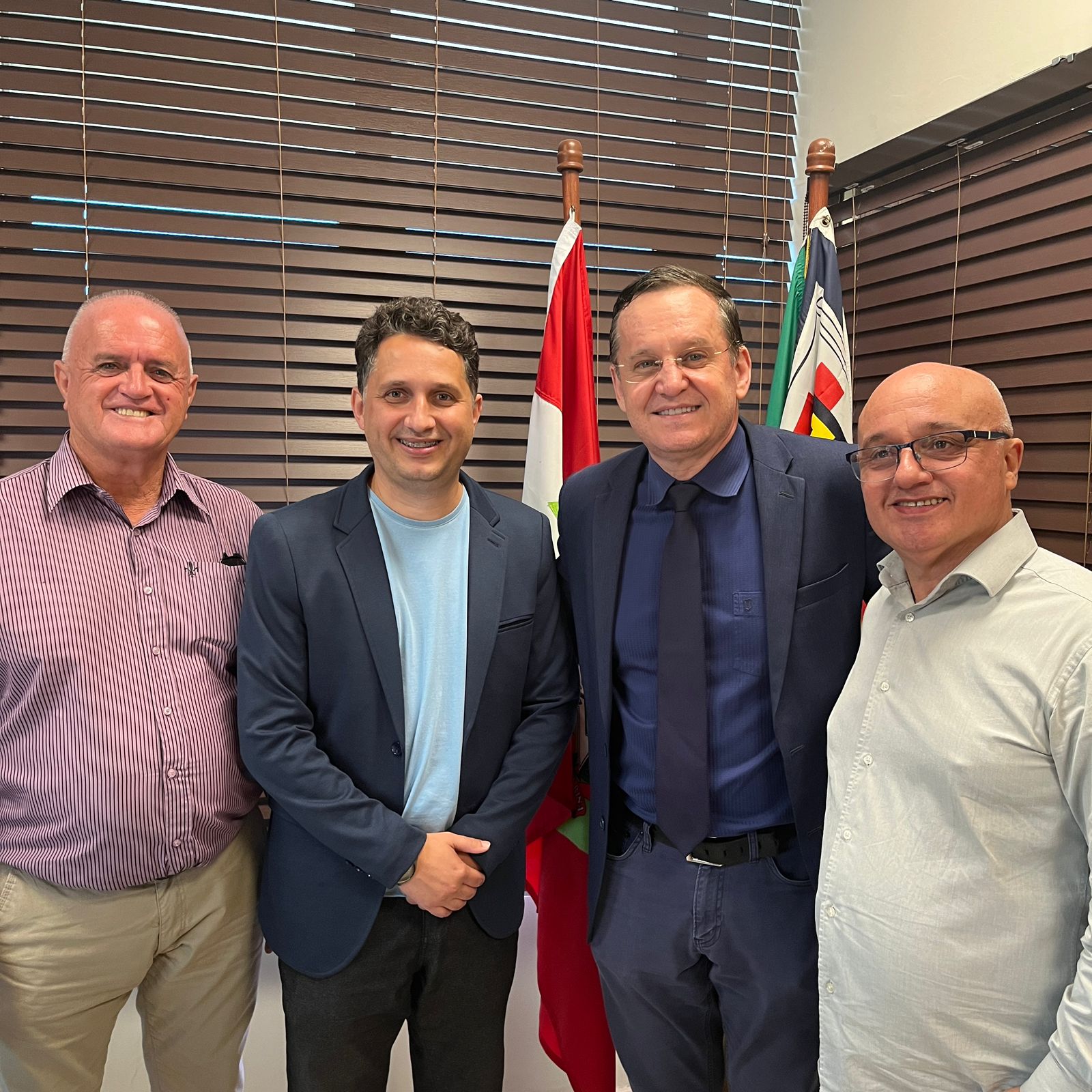 Vereador John Lenon se reúne com técnicos da Secretaria de Estado de Infraestrutura e Mobilidade na pauta Integração do Transporte Coletivo Intermunicipal.