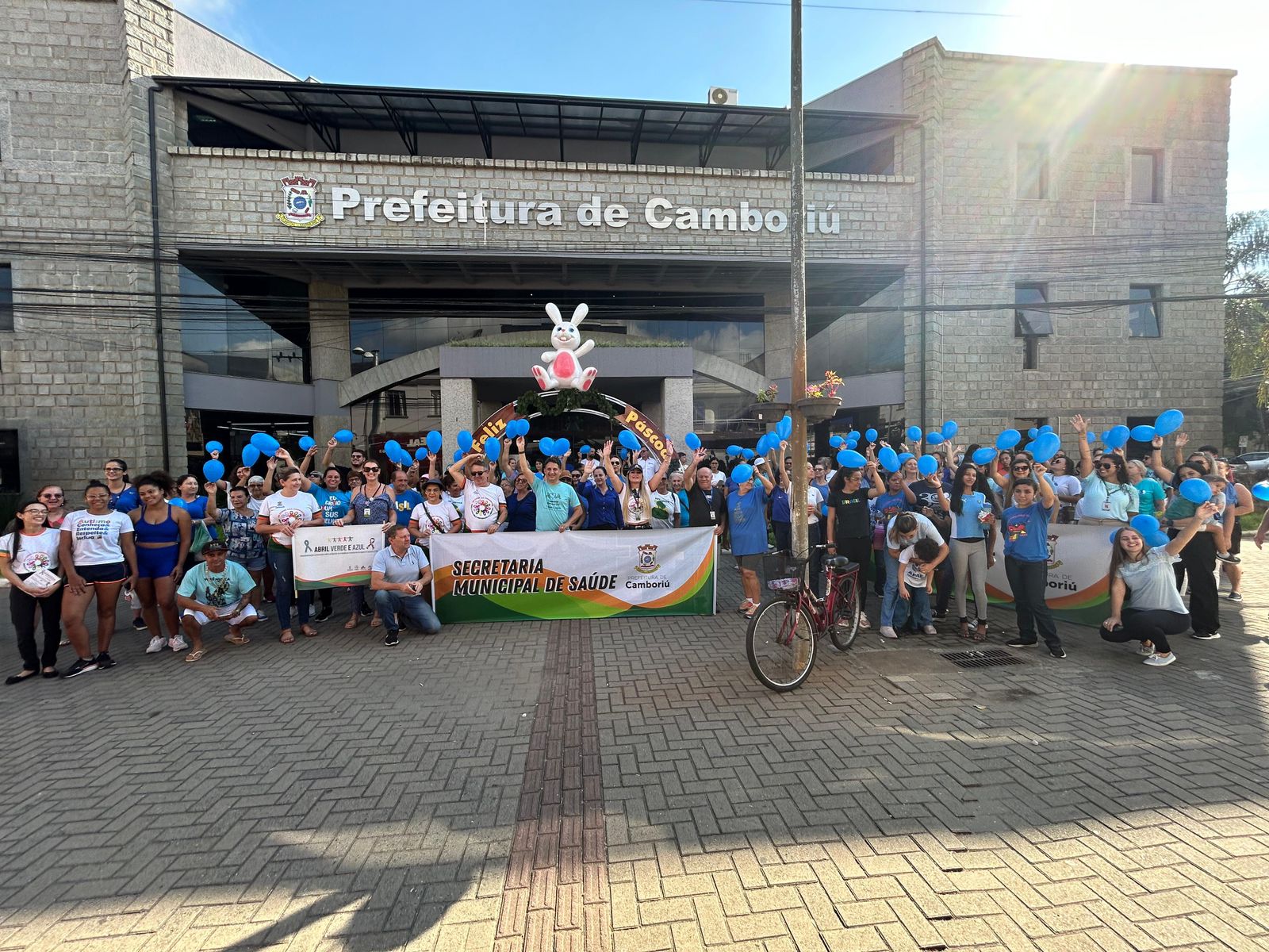 Dia de Conscientização sobre Autismo teve caminhada na manhã desta terça-feira em Camboriú.