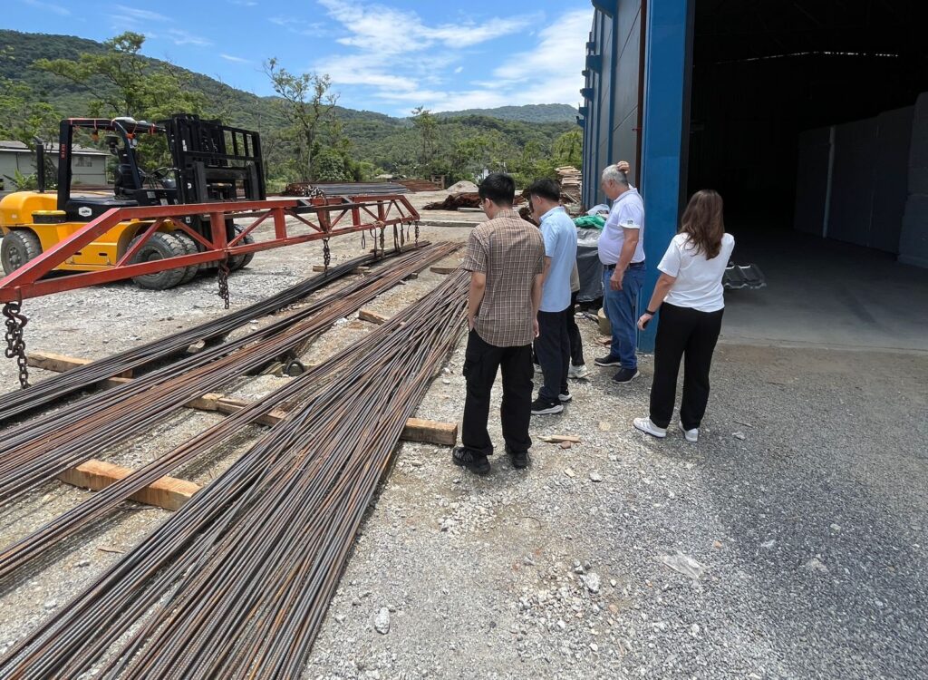 Vereador John Lenon Recebe Delegação Chinesa em Camboriú para Fortalecer Parcerias e Investimentos